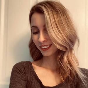 Meet your Posher, Brooke